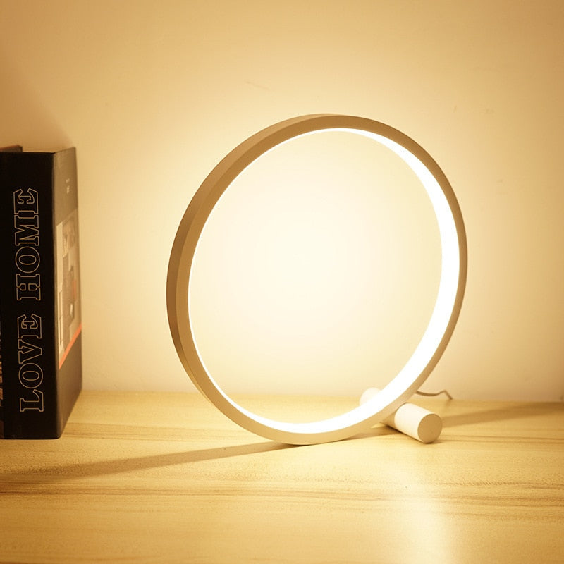Dusk | Halo Nachttischlampe - Weiß - Dusk | Halo Nachttischlampe - € - Tischlampen Tragbare Lampen - Concept Frankfurt