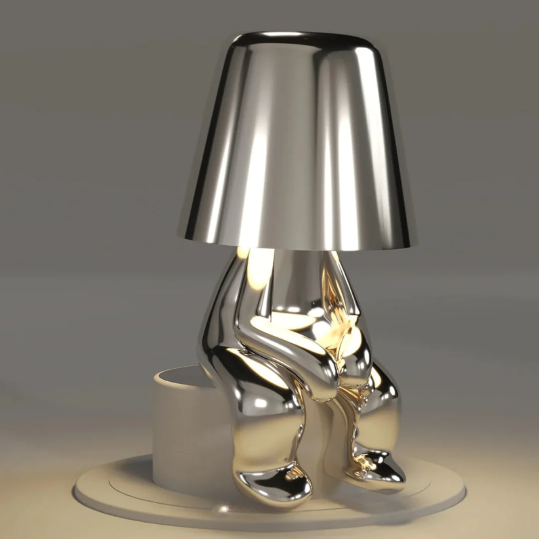 RayDude | Golden Man Lampe - Silber Warten - Tischlampen Tragbare Lampen - Concept Frankfurt