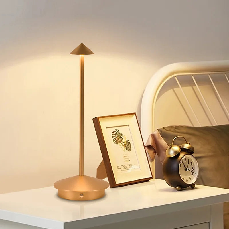 LichtGleam | Kabellose Tischleuchte - Gold - - Tischlampen Tragbare Lampen - Concept Frankfurt